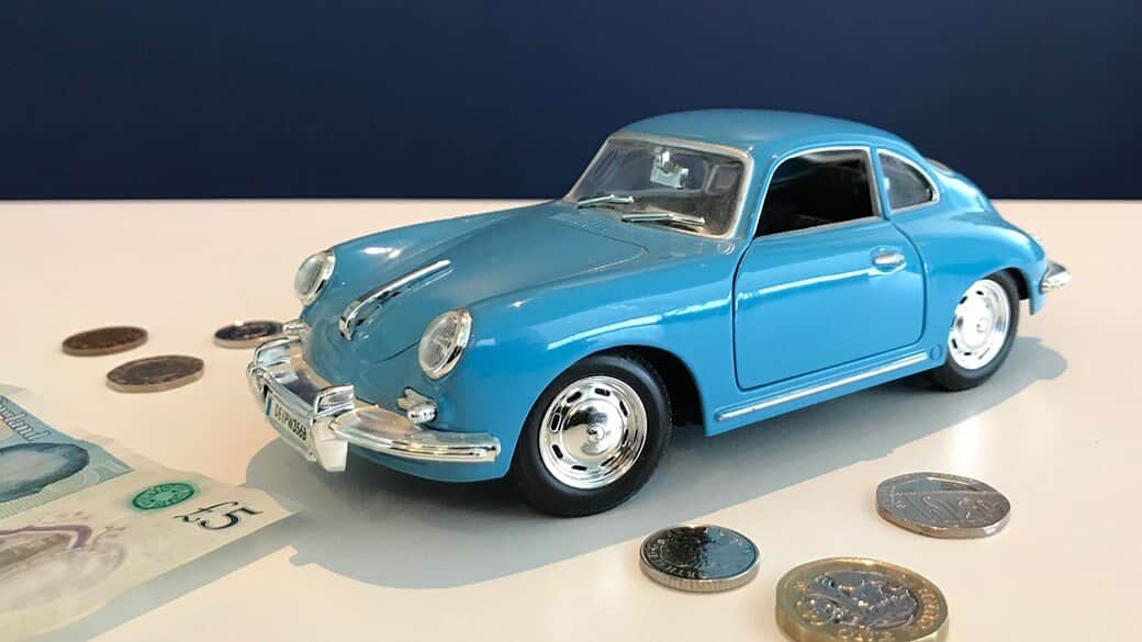 Купити гібрид: емоції + розрахунок -1